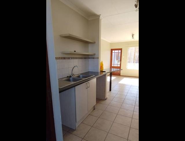 2 BEDROOM PROPERTY TO RENT IN BRENTWOOD